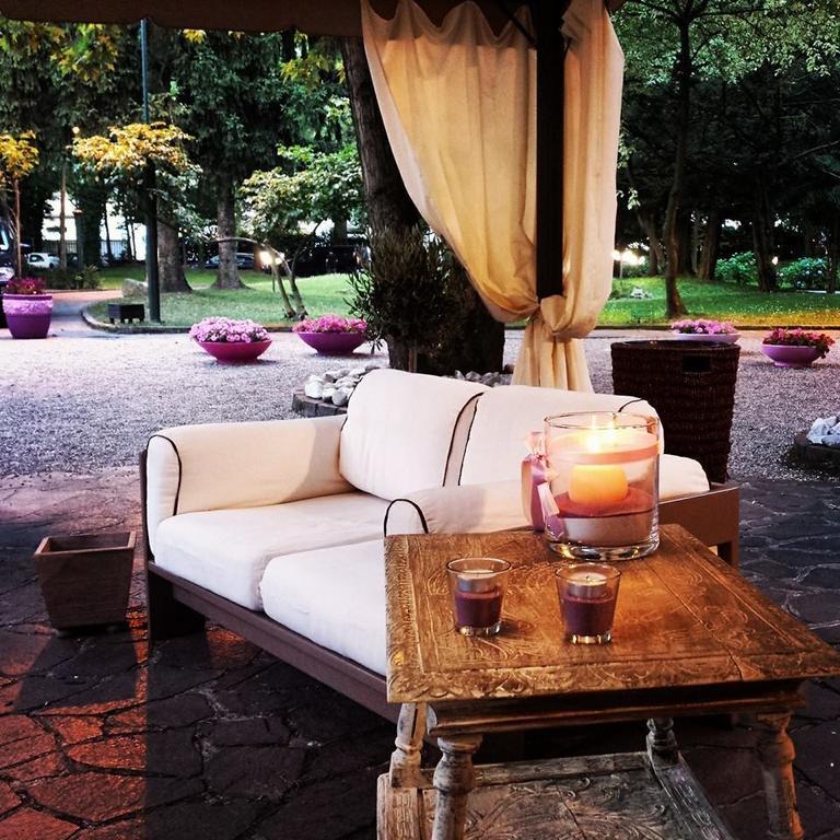 Albergo Ristorante Sant'Eustorgio Arcore Extérieur photo